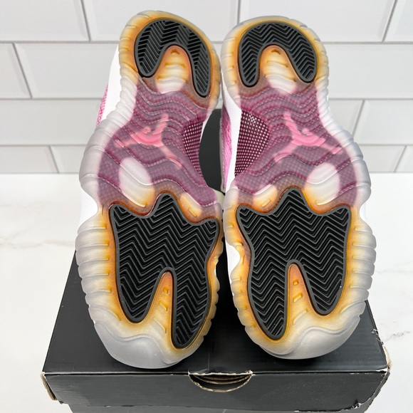 Nike Retro Air Jordan 11s 11 Low Pink Snakeskin - Picture 4 of 6